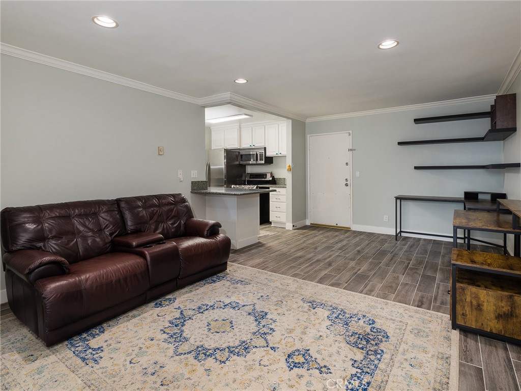 7765 W 91st Street Unit: A1122