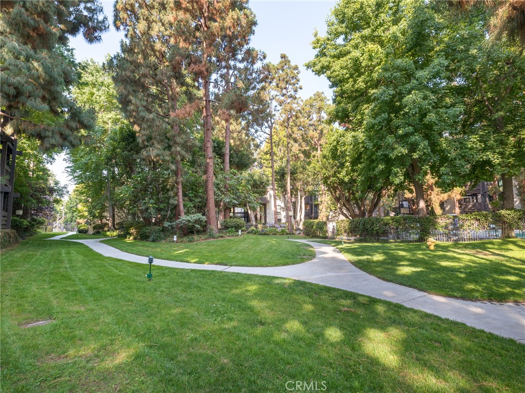 7765 W 91st Street Unit: A1122