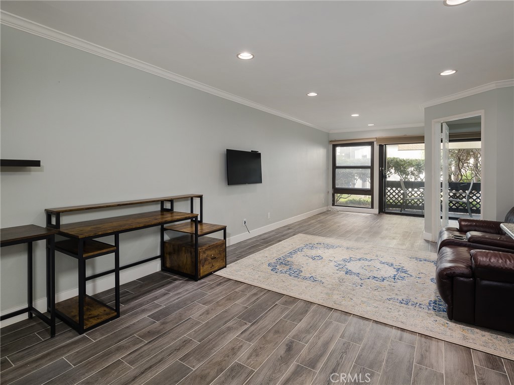 7765 W 91st Street Unit: A1122