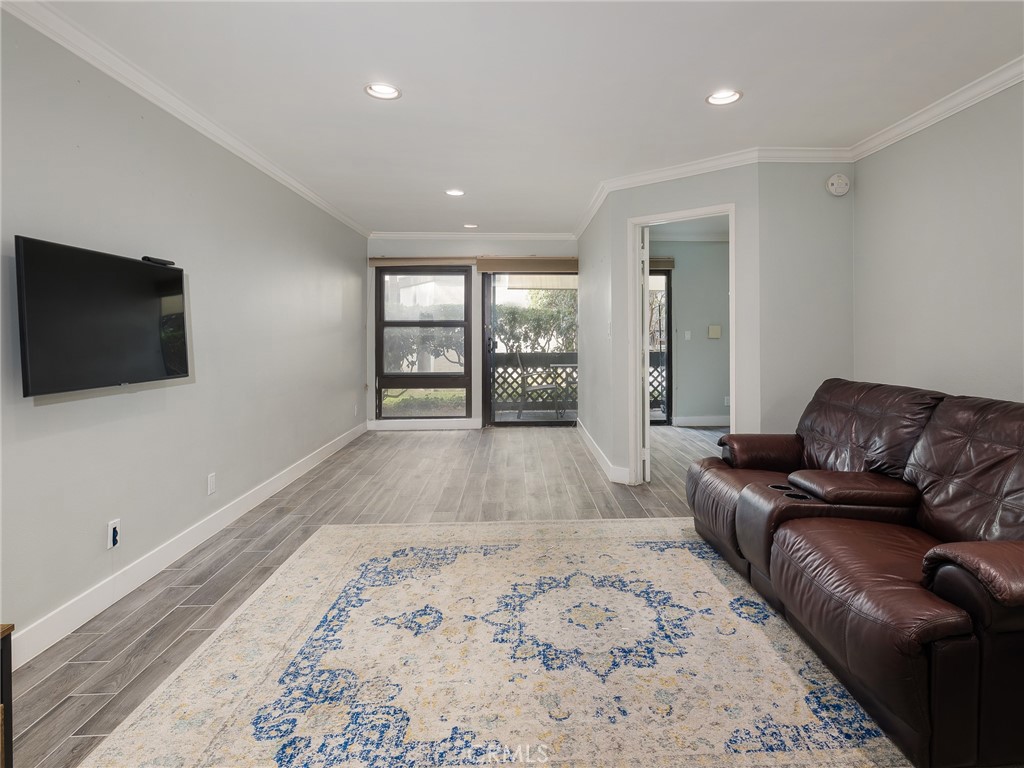7765 W 91st Street Unit: A1122