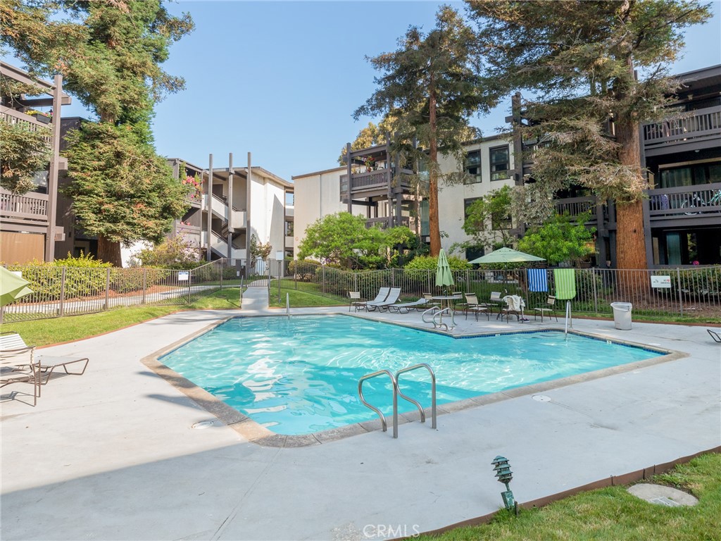 7765 W 91st Street Unit: A1122