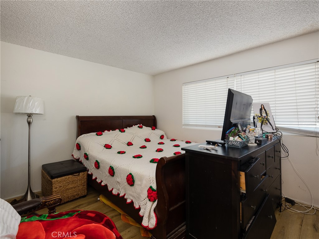 770 W Imperial Unit: 16