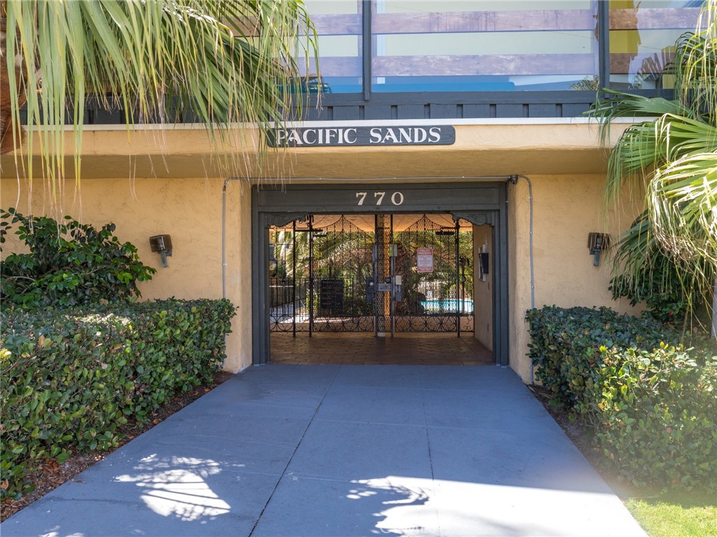 770 W Imperial Unit: 16