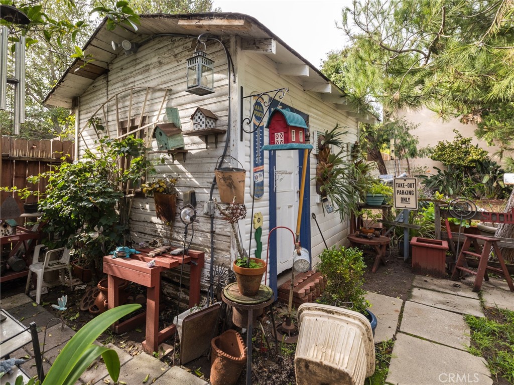 947 Virginia Street