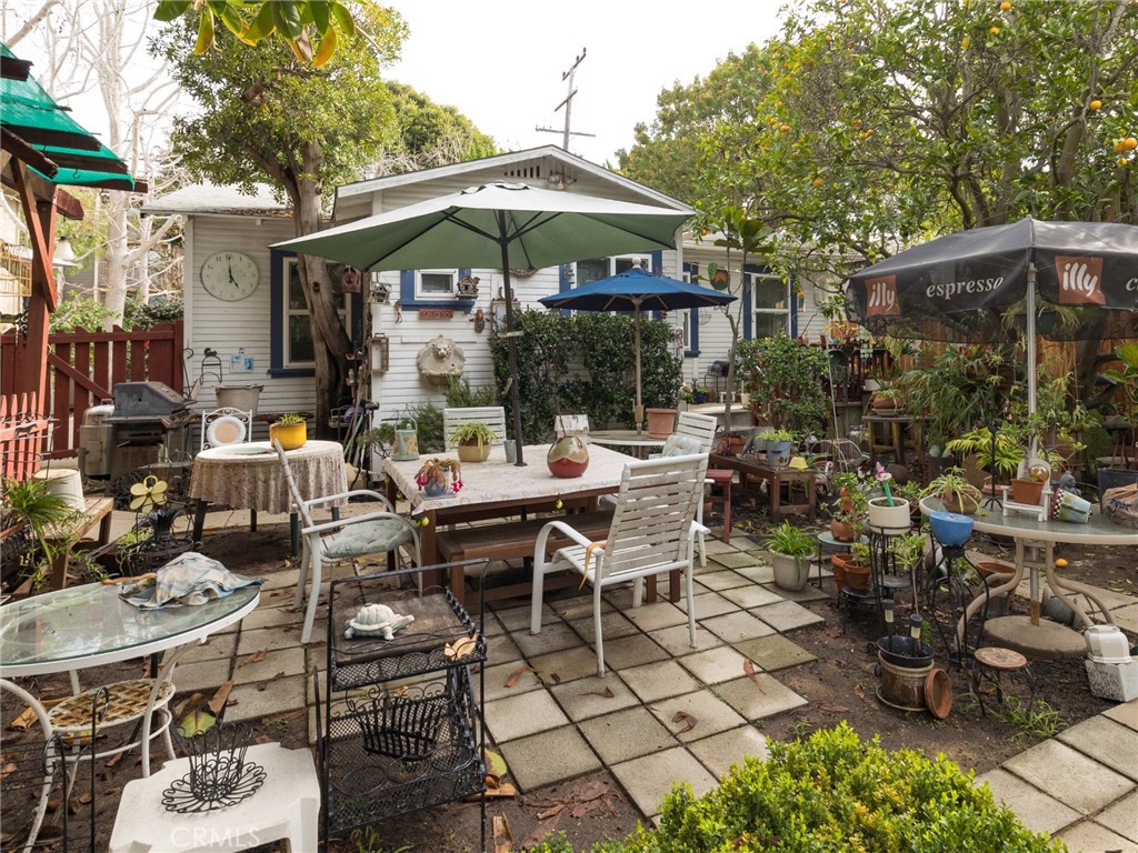 947 Virginia Street