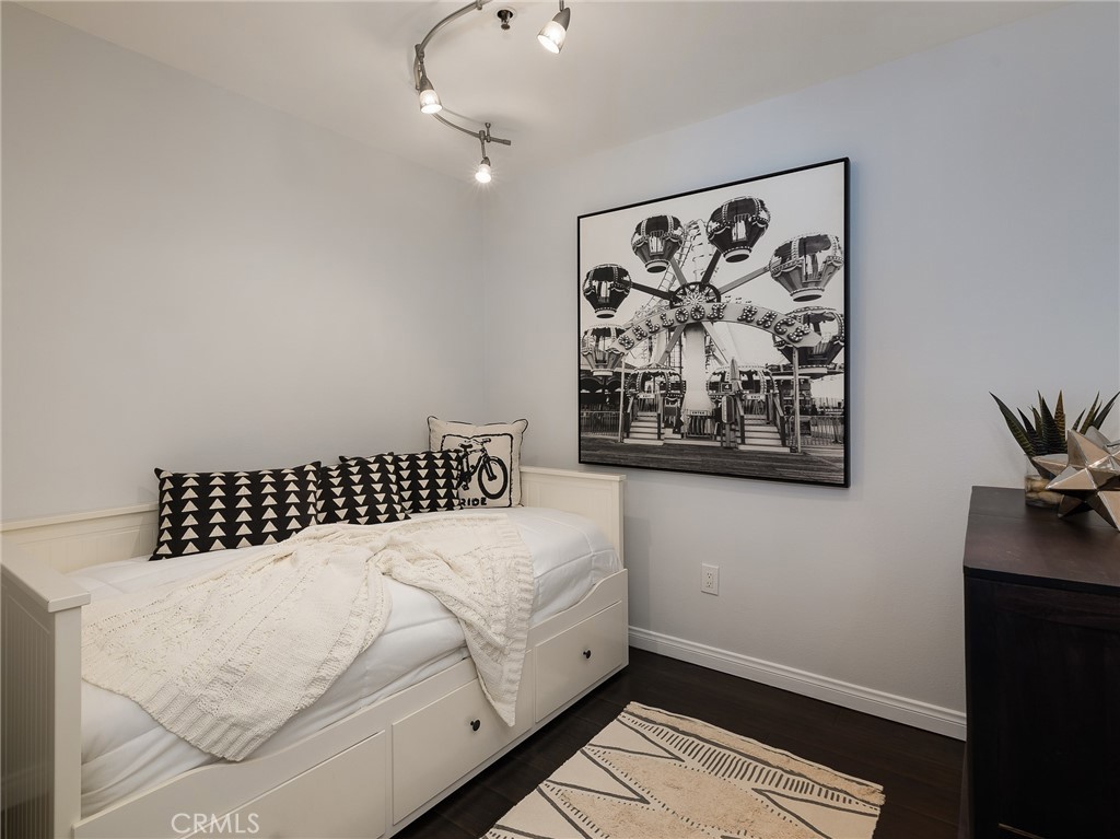 7120 La Tijera Boulevard Unit: A201