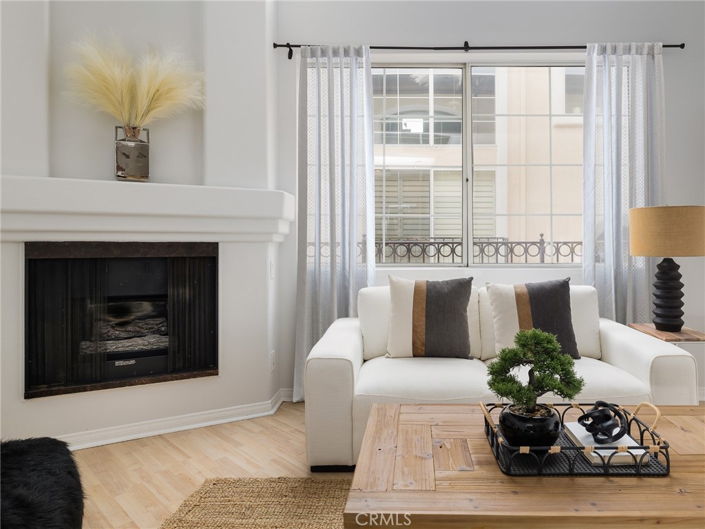 7120 La Tijera Boulevard Unit: A201