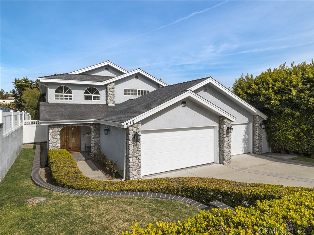 535 W Palm Avenue