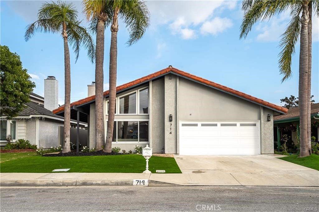 714 Redwood Avenue