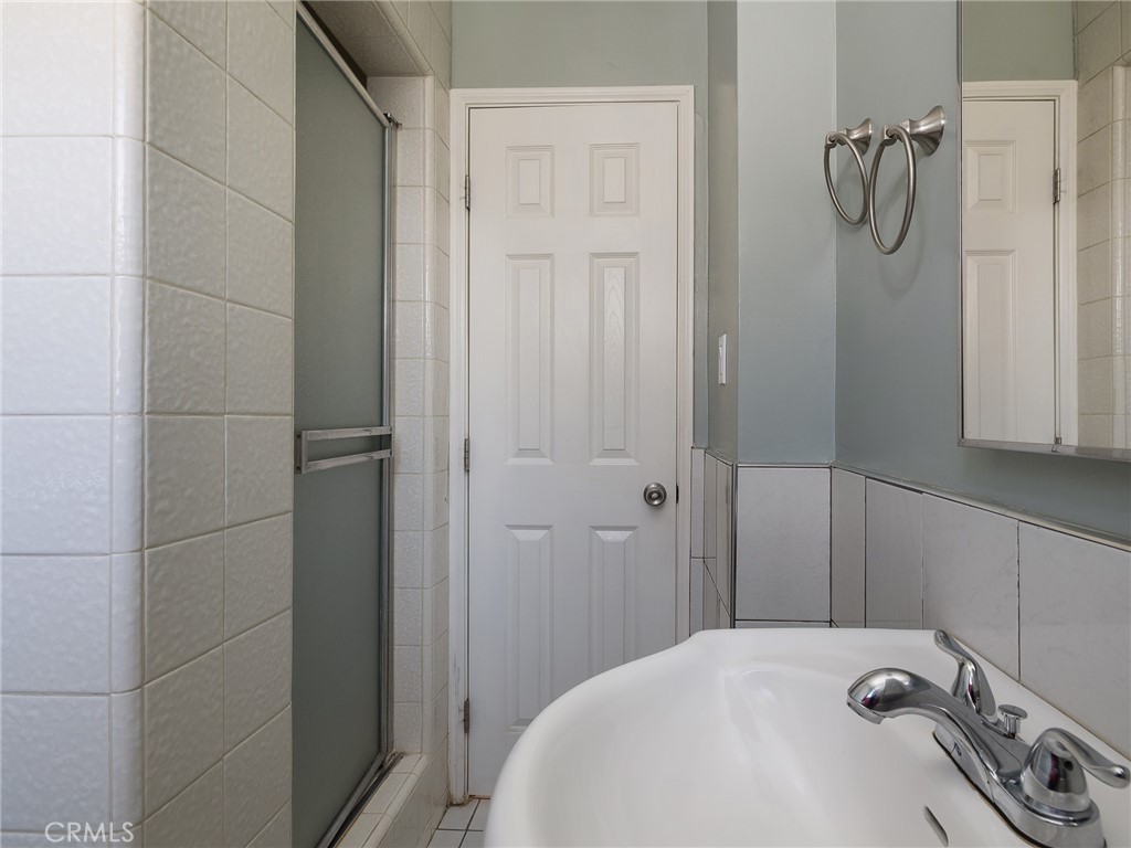 1061 W 210th Street
