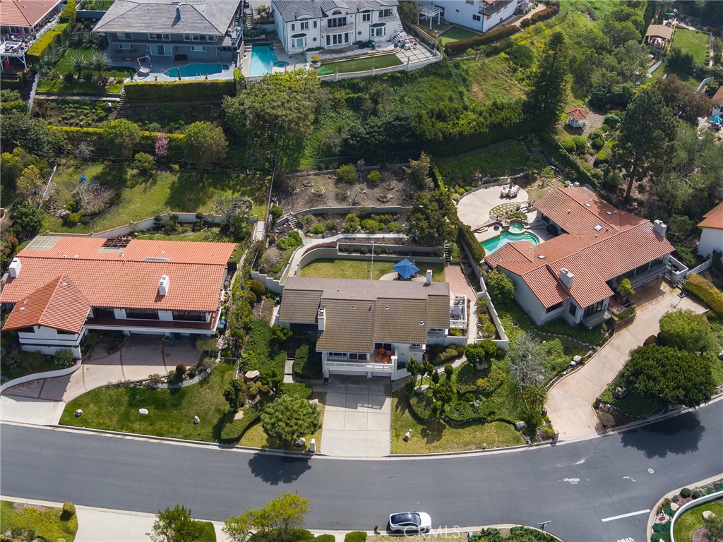 6556 Sattes Drive