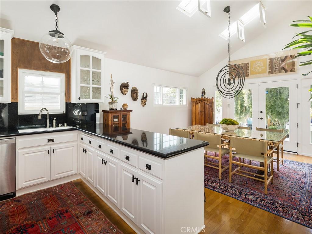 228 W Maple Avenue