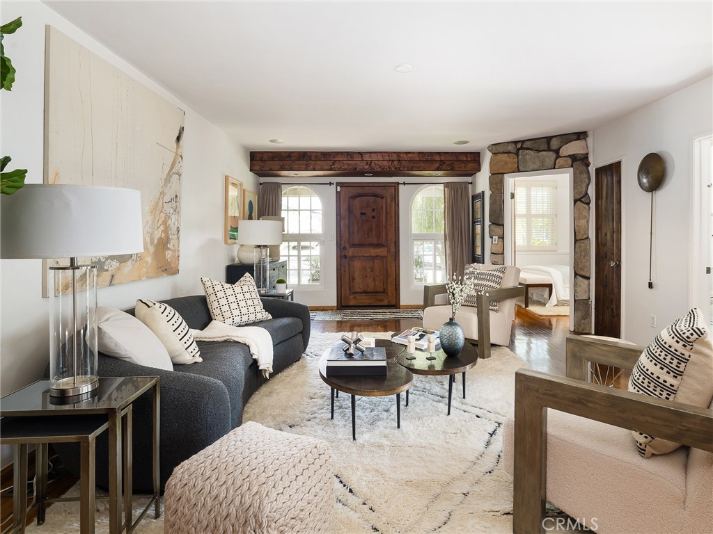 228 W Maple Avenue