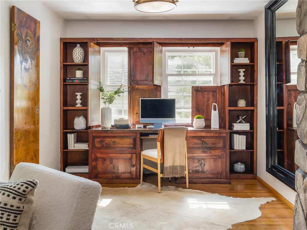 228 W Maple Avenue