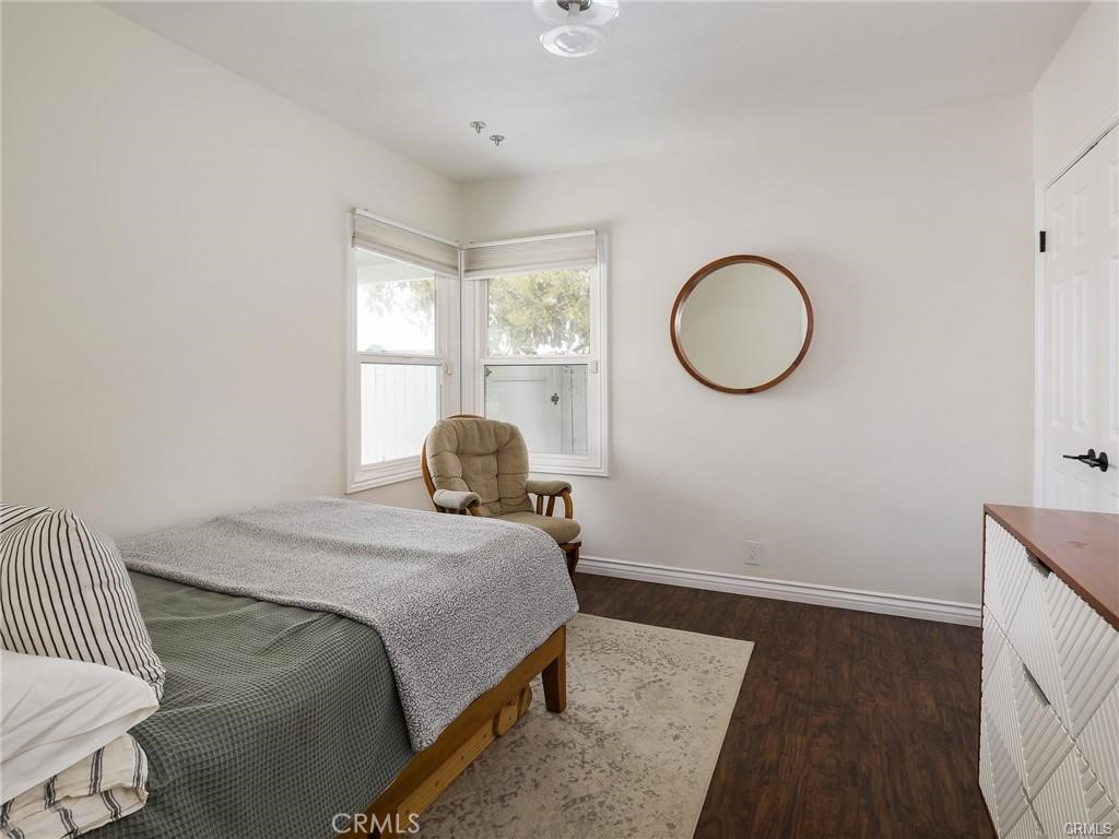 808 Crenshaw Boulevard