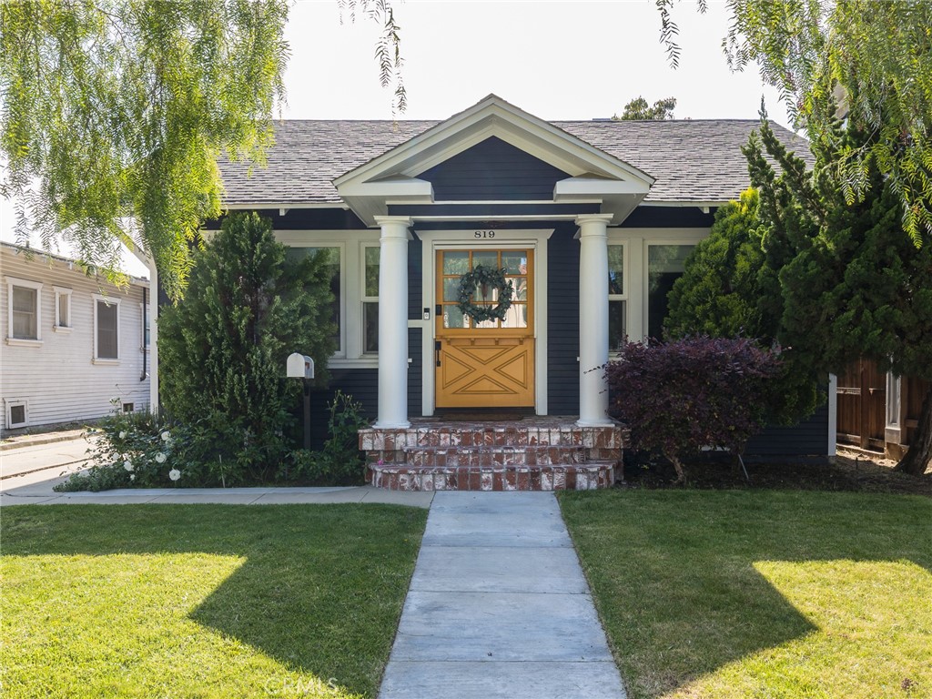 819 Cota Avenue