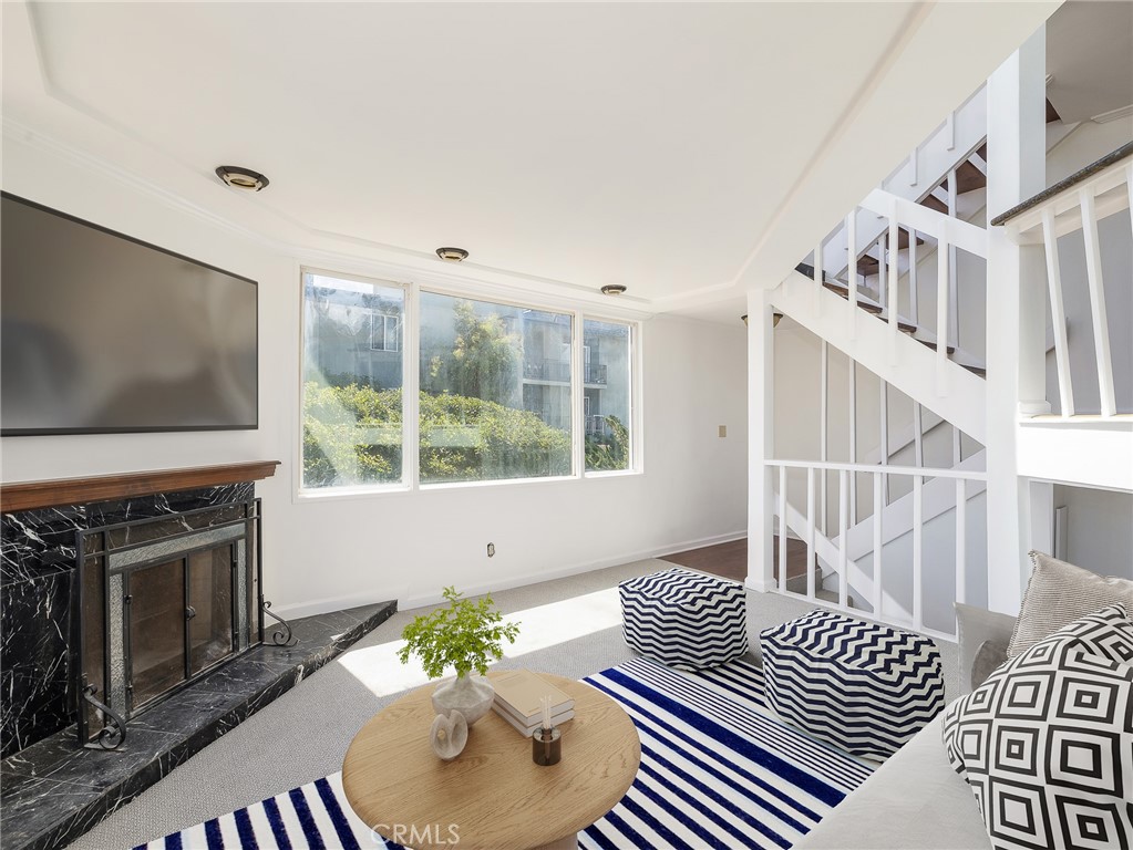 33 Privateer Street Unit: 1