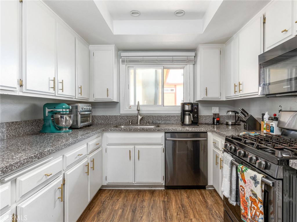 950 Main Street Unit: 307