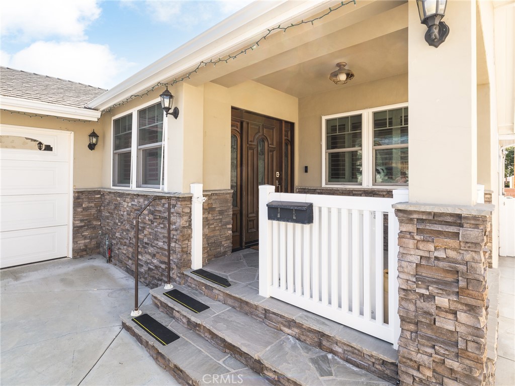 835 Pepper Street