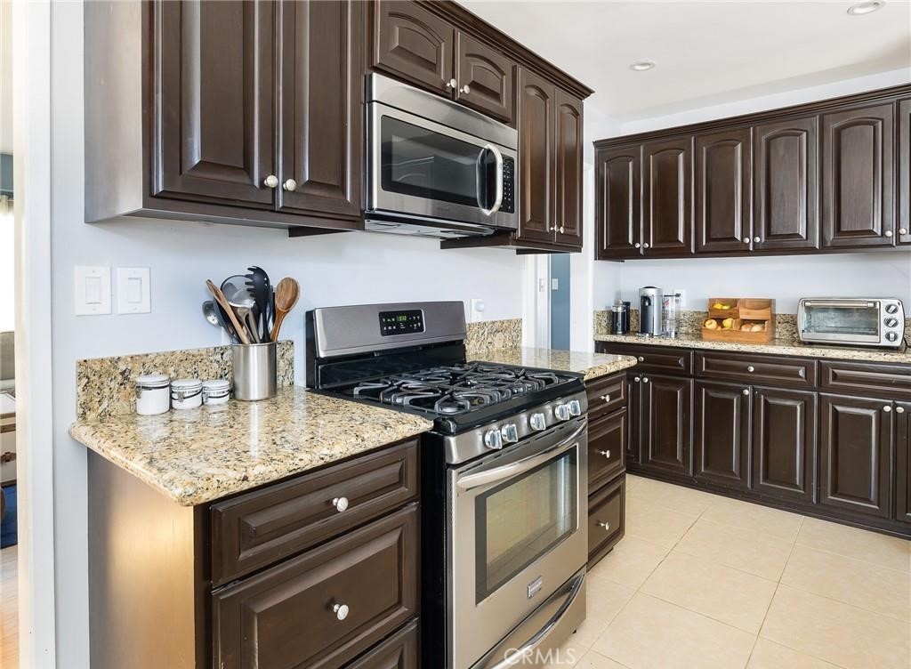 5518 W 123rd Place