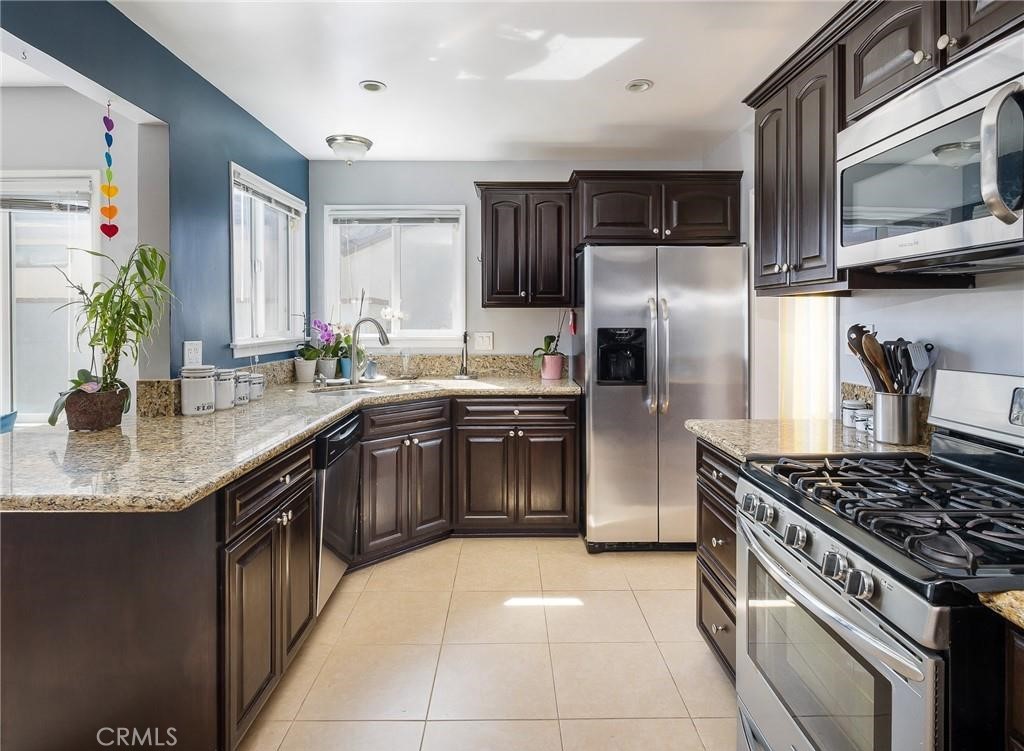 5518 W 123rd Place