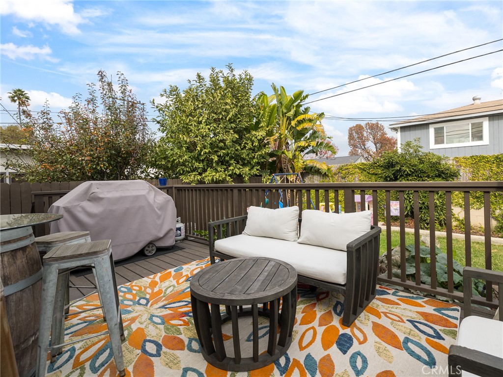 5451 W 76th Street