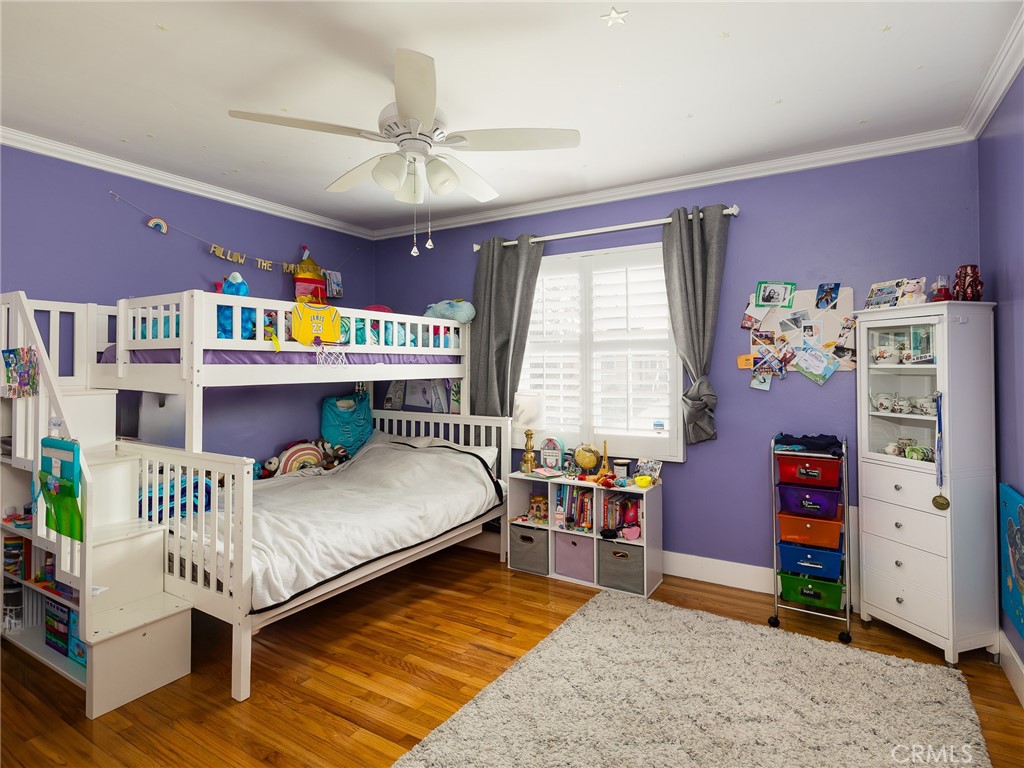 5451 W 76th Street