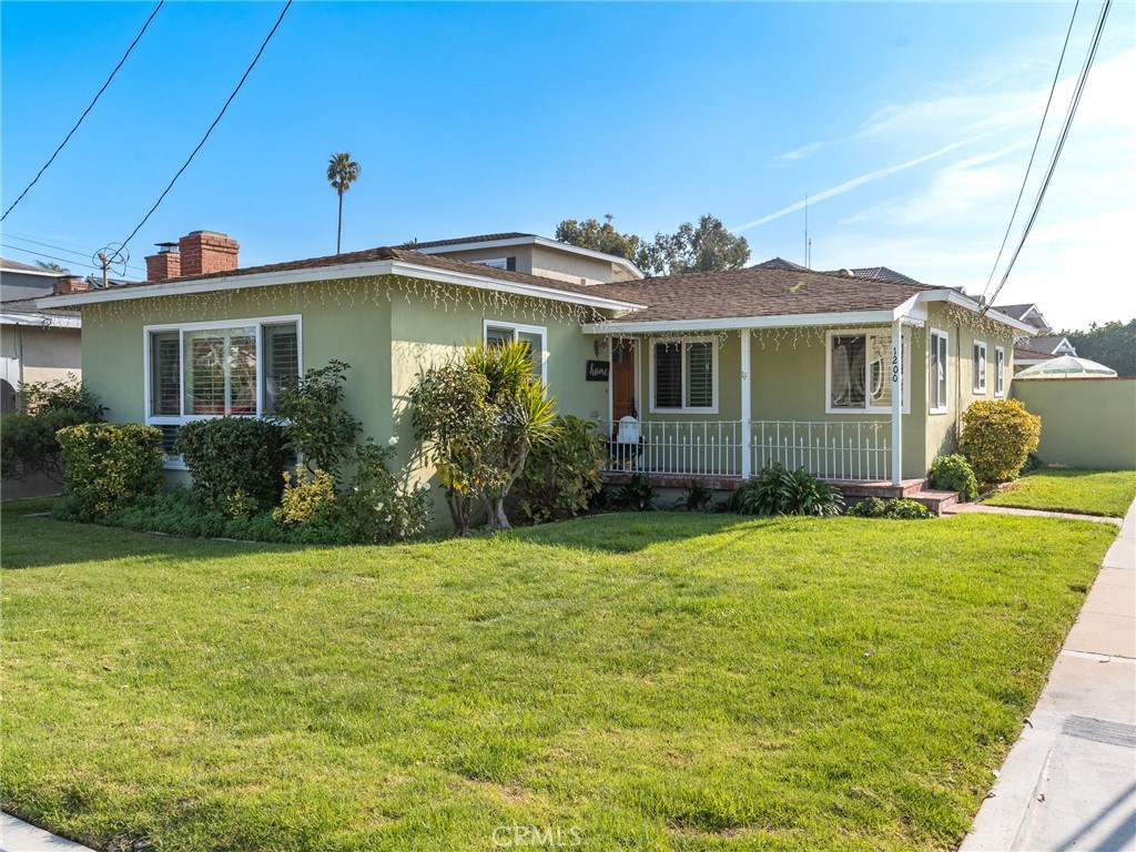 1200 E Pine Avenue