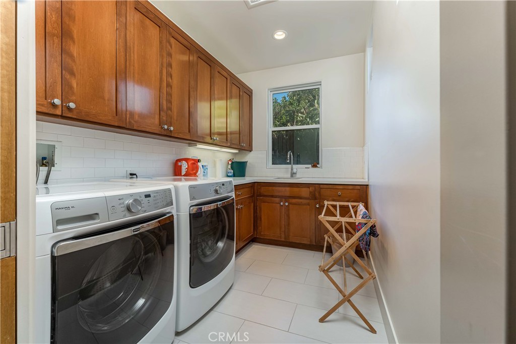 435 Standard Street
