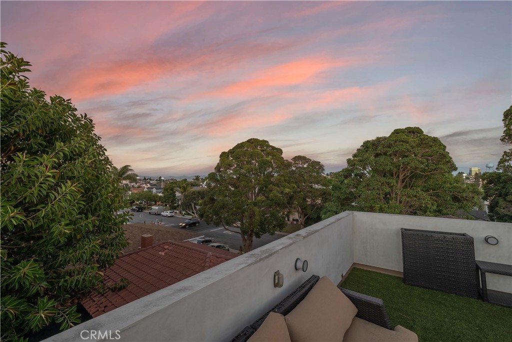 435 Standard Street