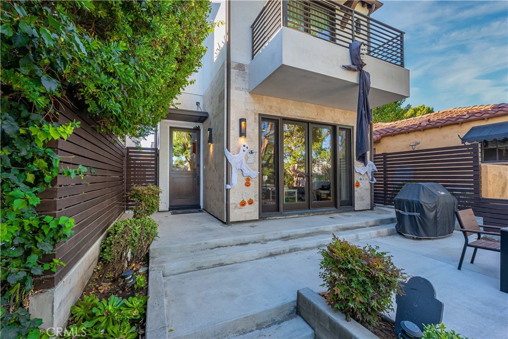 435 Standard Street