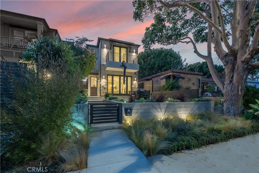 435 Standard Street