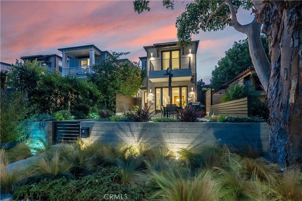 435 Standard Street