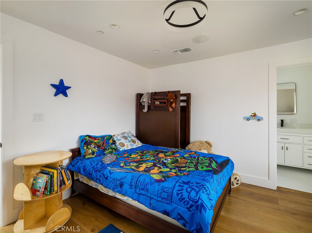 928 Eucalyptus Drive
