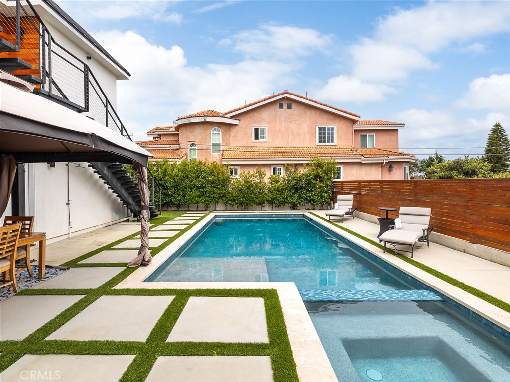 928 Eucalyptus Drive