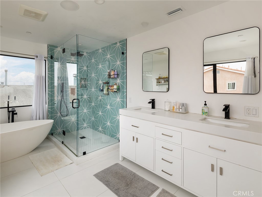 928 Eucalyptus Drive
