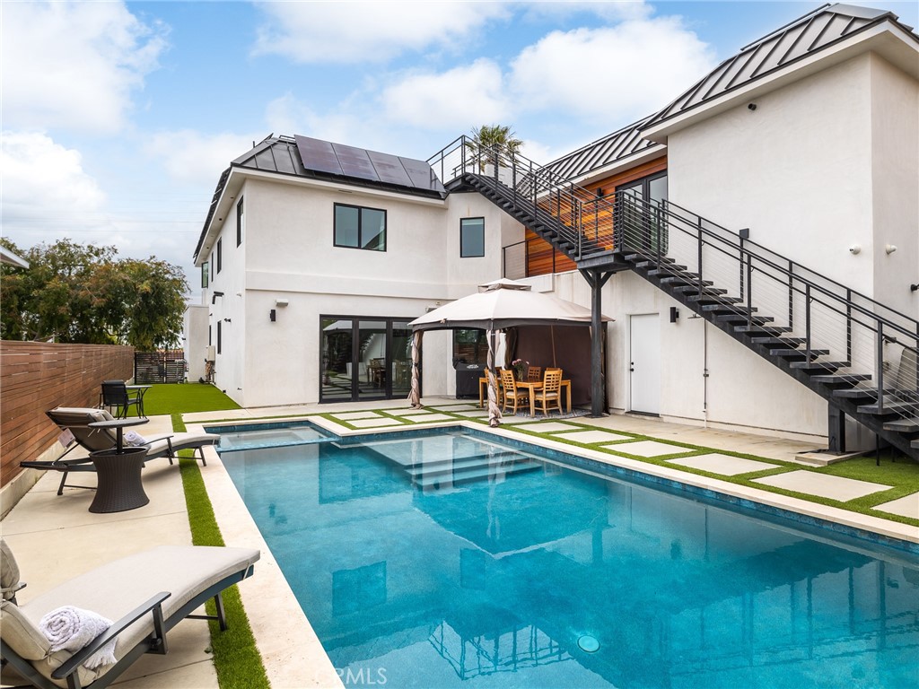 928 Eucalyptus Drive