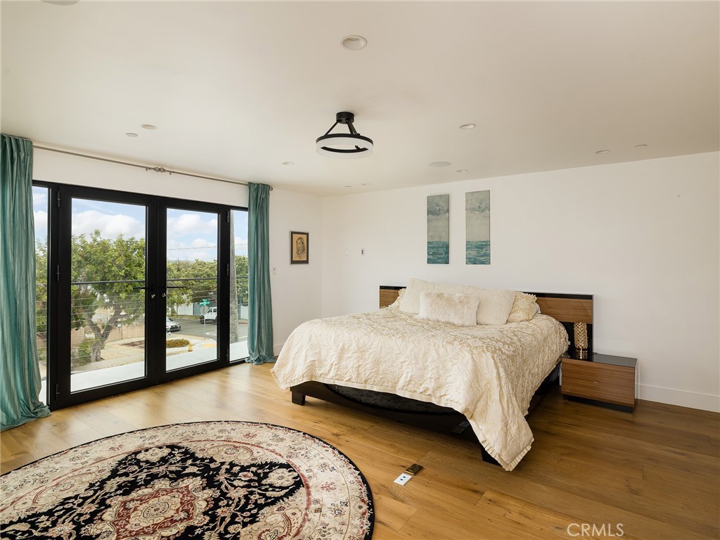 928 Eucalyptus Drive