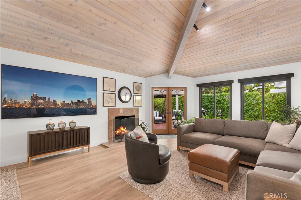 14 Malaga Place E
