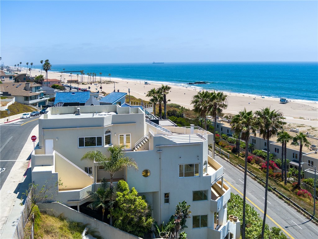 7331 Vista Del Mar Lane