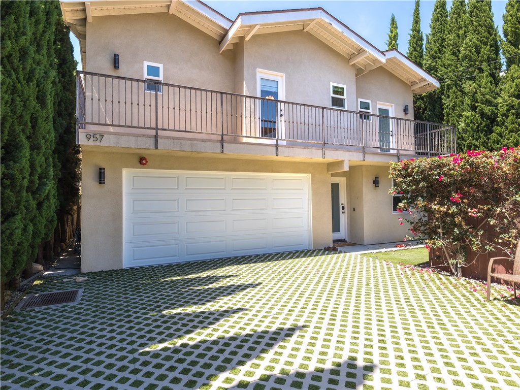 955 Virginia Street