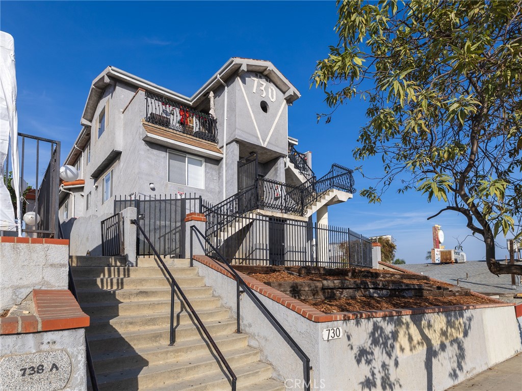 730 W 5th Street