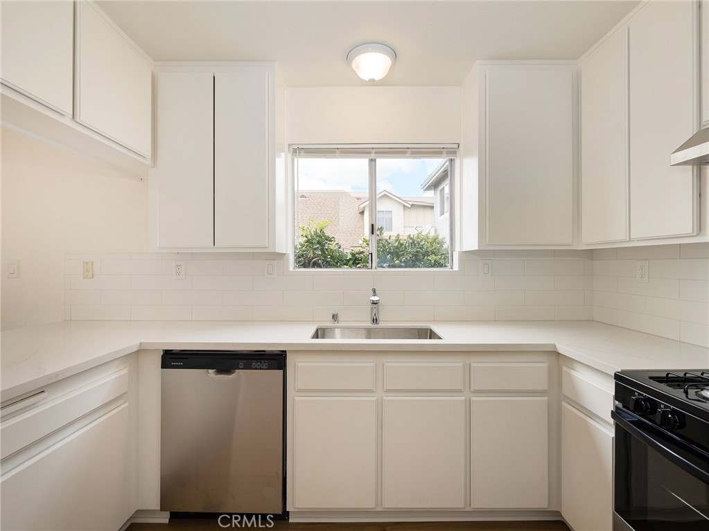 730 W 5th Street