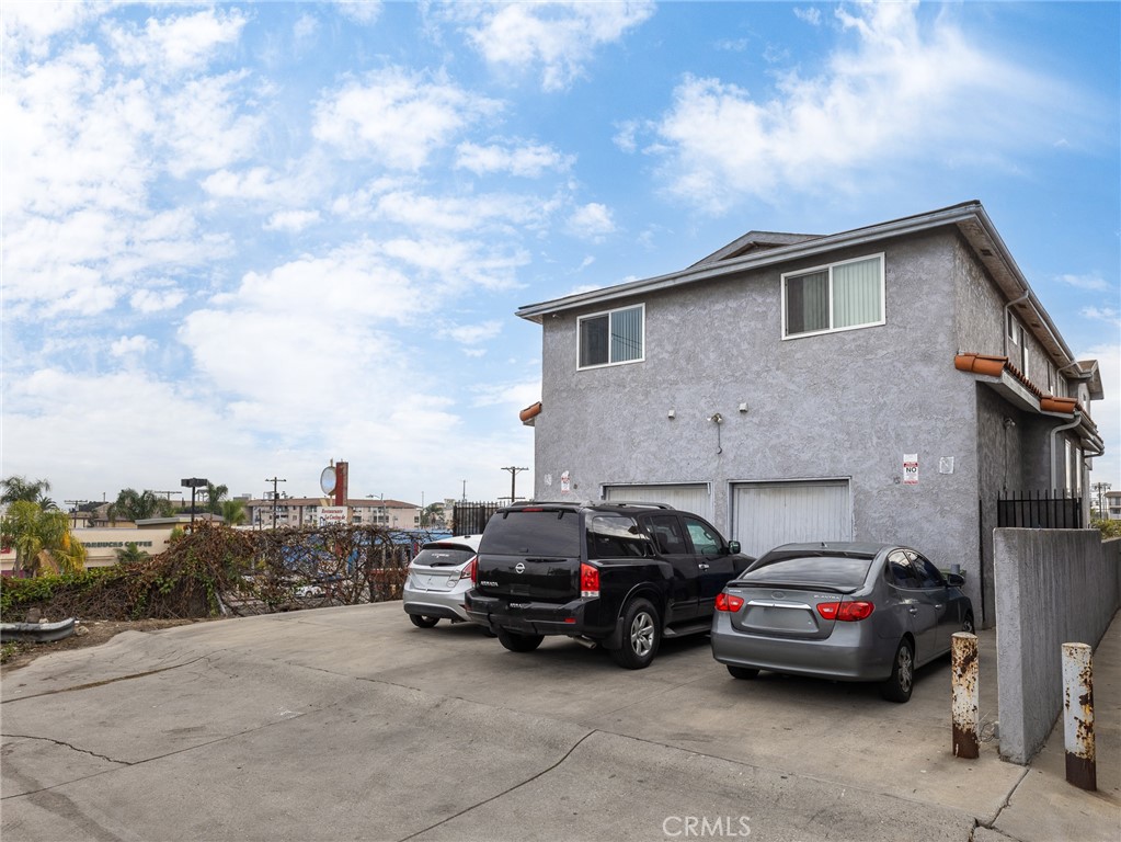 730 W 5th Street