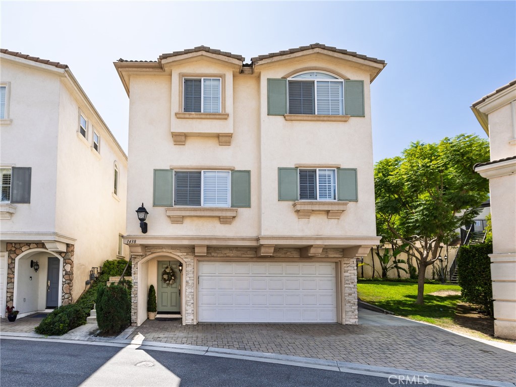 1438 Elin Point Drive