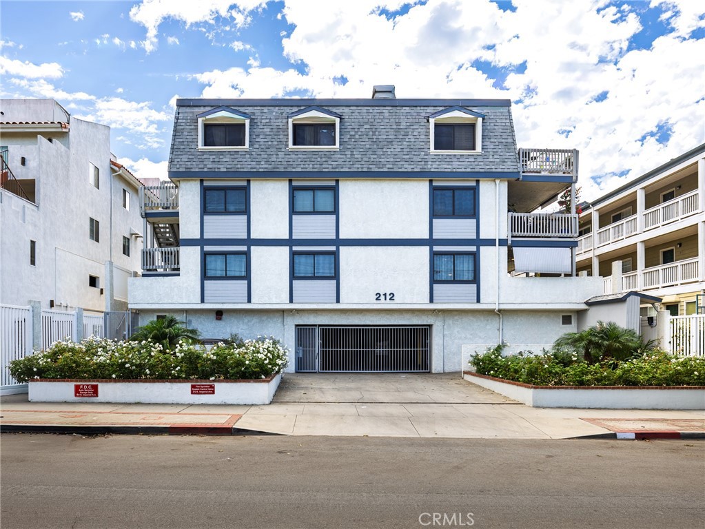 212 E Imperial Avenue E
