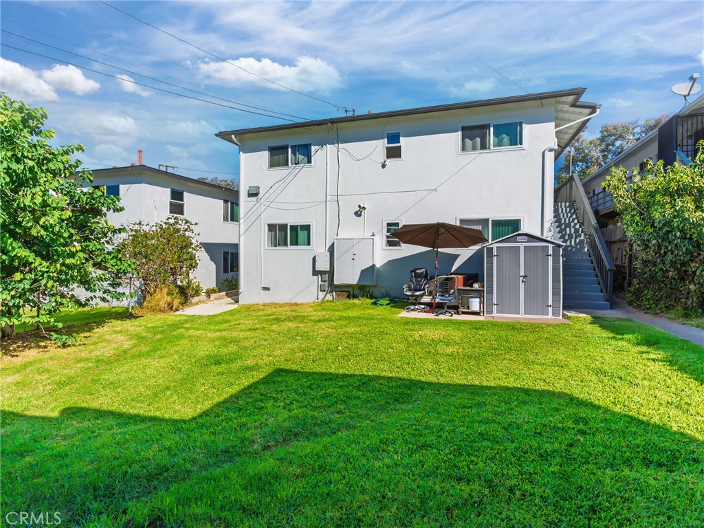 1116 E Imperial Avenue