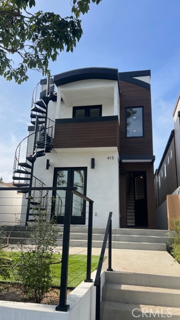 415 Standard Street