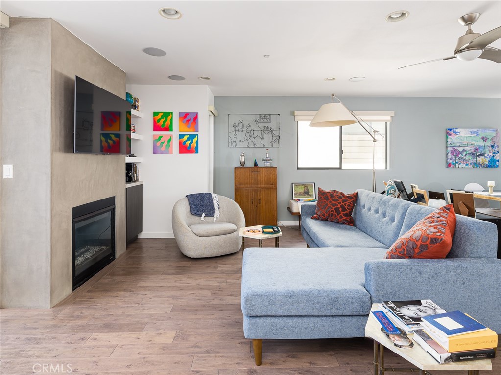 121 E Walnut Avenue