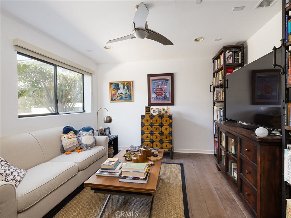 121 E Walnut Avenue